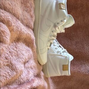 Nike Court Royal 2 Mid women shoes size 6